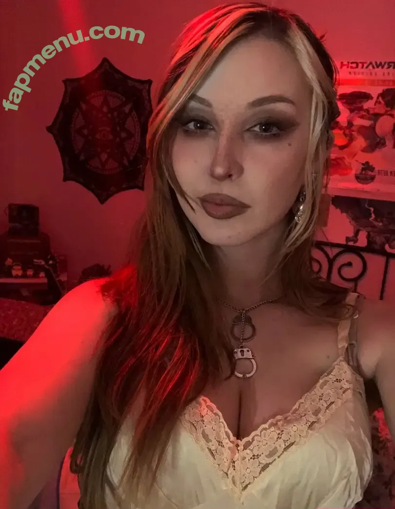 Waifumochi nude photo #0007 (Lordcreepypeepee / dreadedwaifu / witchghast)