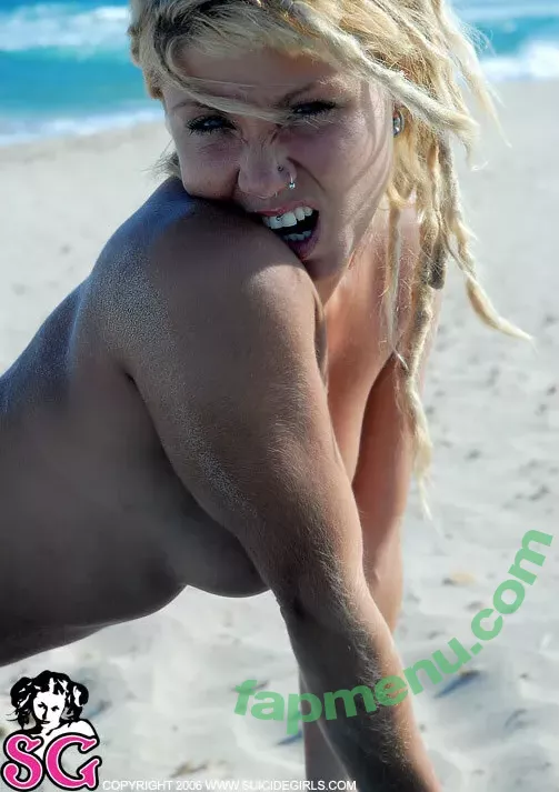 Waikiki nude photo #0249 (wetwaikiki)