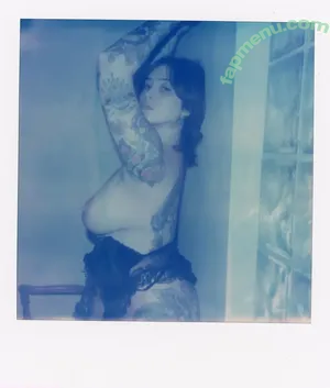  nude photo #0001