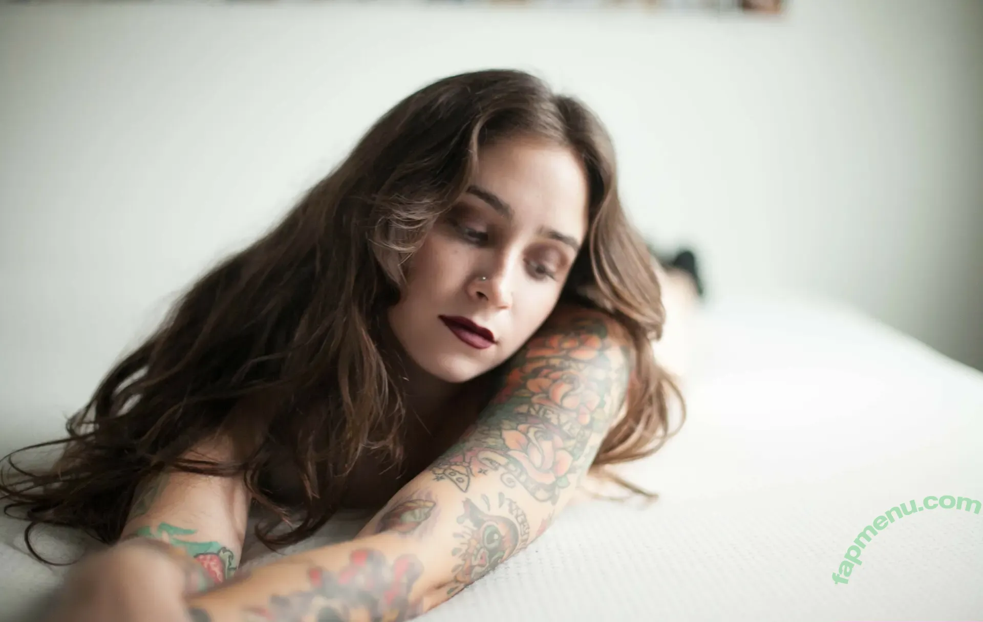 wakeynbakeynakey nude photo #0055 (wakeynbakeynakey)