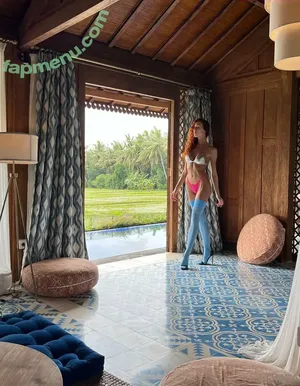  nude photo #0007