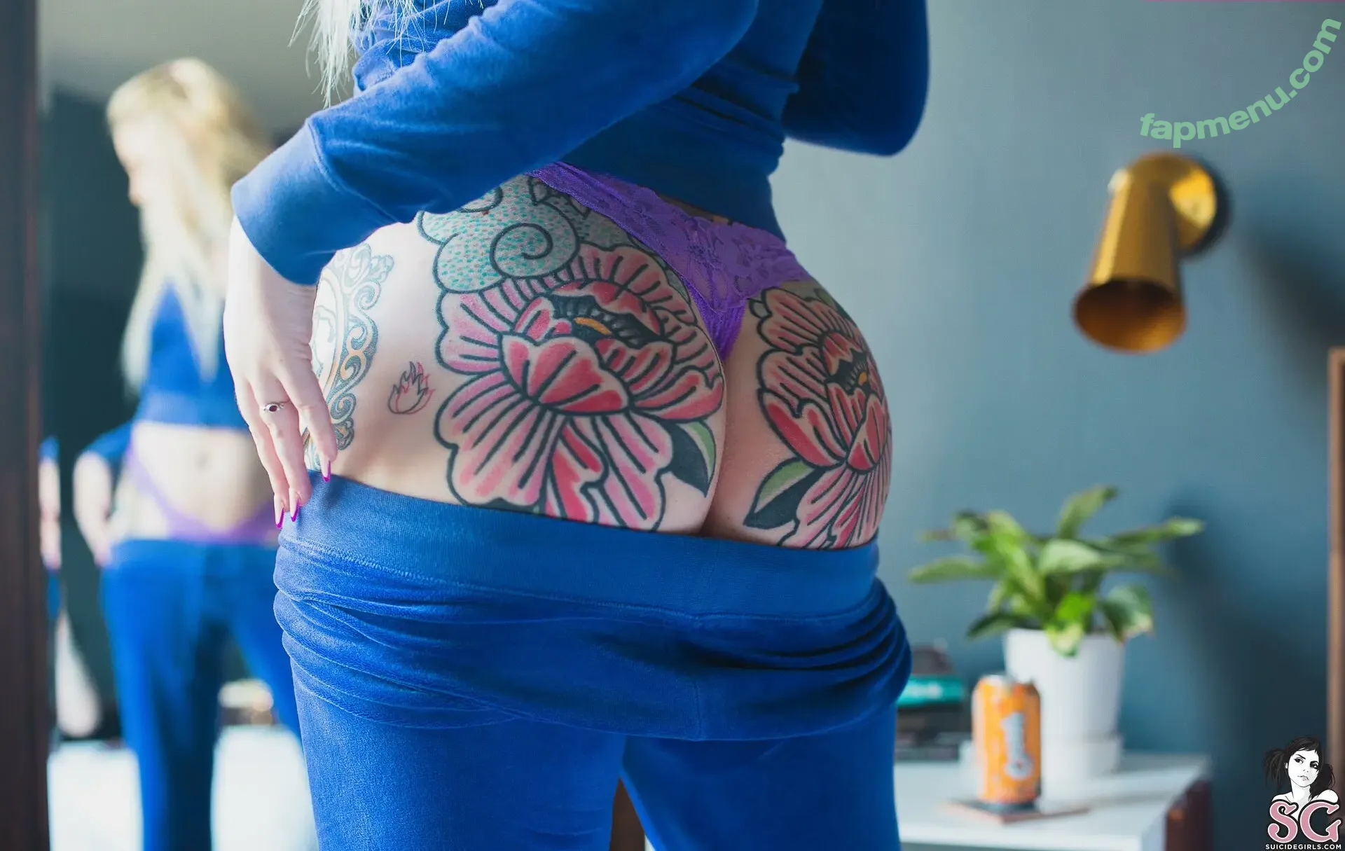 WalkingWoounded nude photo #0004 (Sky Graves / WooundedWaifu / walkingwoundedoh)