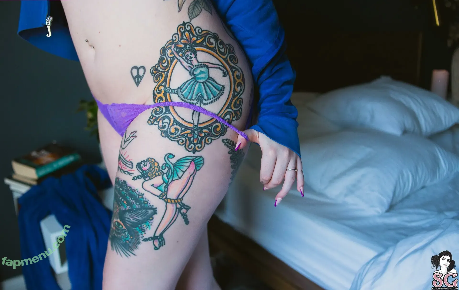 WalkingWoounded nude photo #0016 (Sky Graves / WooundedWaifu / walkingwoundedoh)