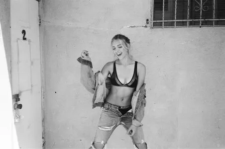 Wallis Day / wallisday nude photo #0190