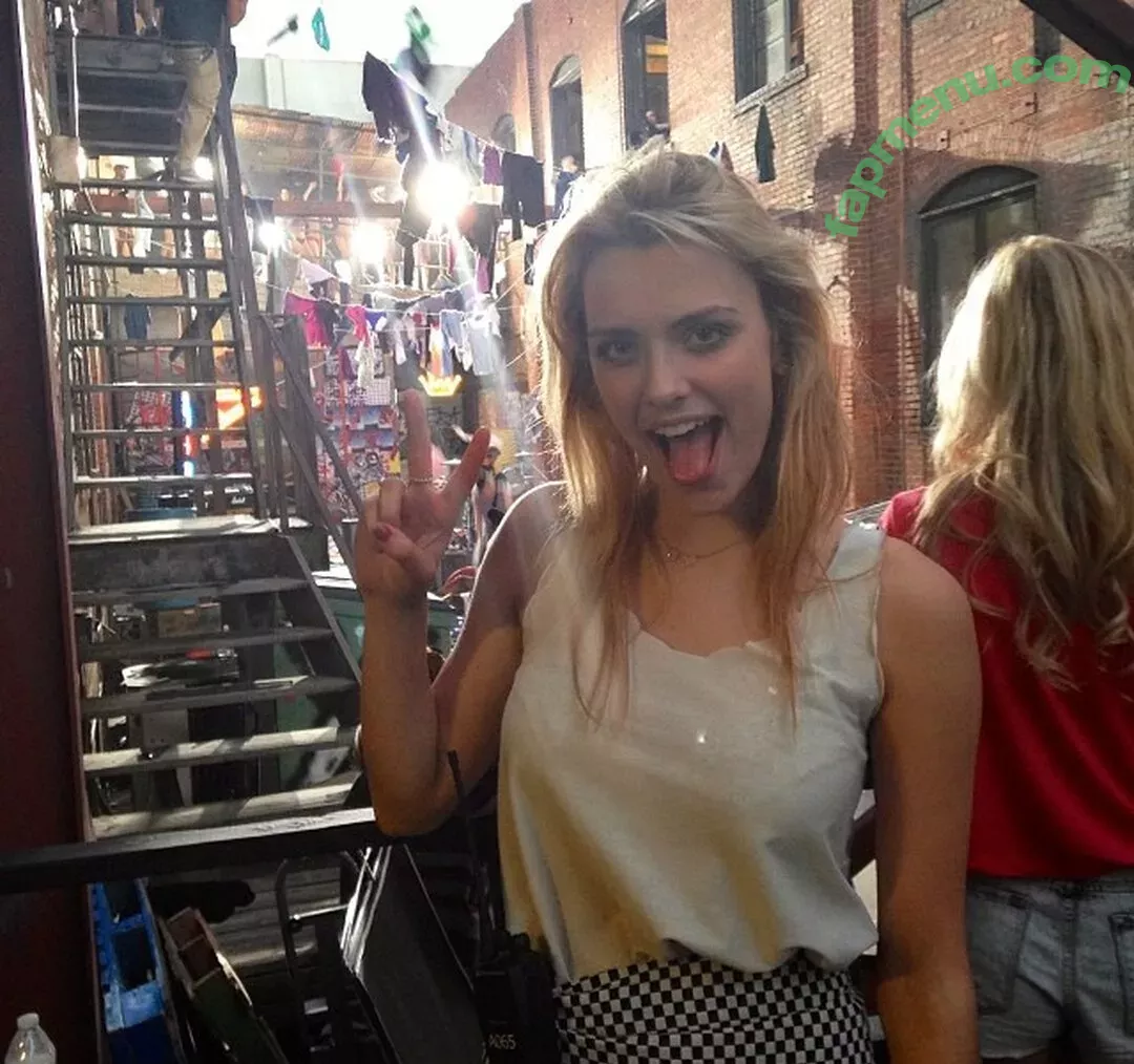 Wallis Day nude photo #0080 (wallisday)