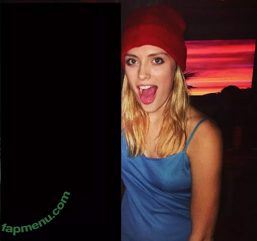 Wallis Day nude photo #0087 (wallisday)