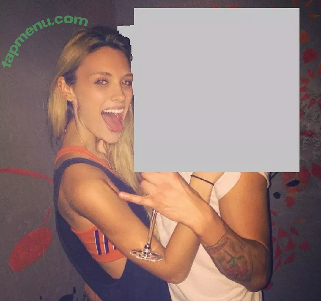 Wallis Day nude photo #0097 (wallisday)