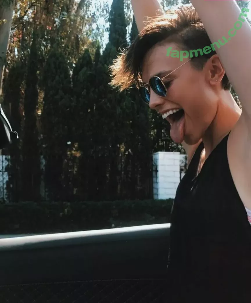 Wallis Day nude photo #0128 (wallisday)