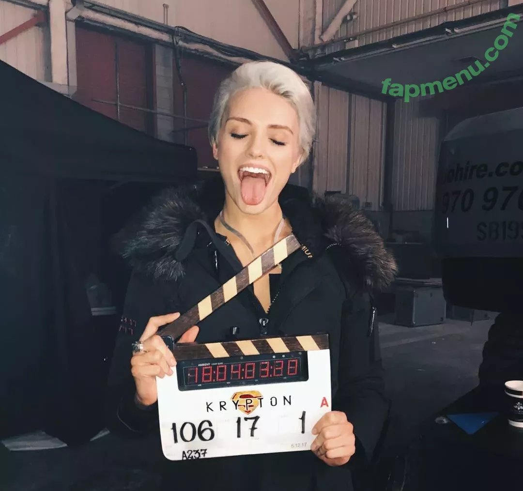 Wallis Day nude photo #0133 (wallisday)