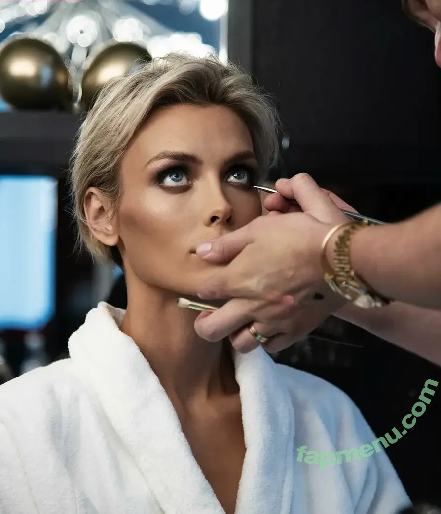 Wallis Day nude photo #0626 (wallisday)