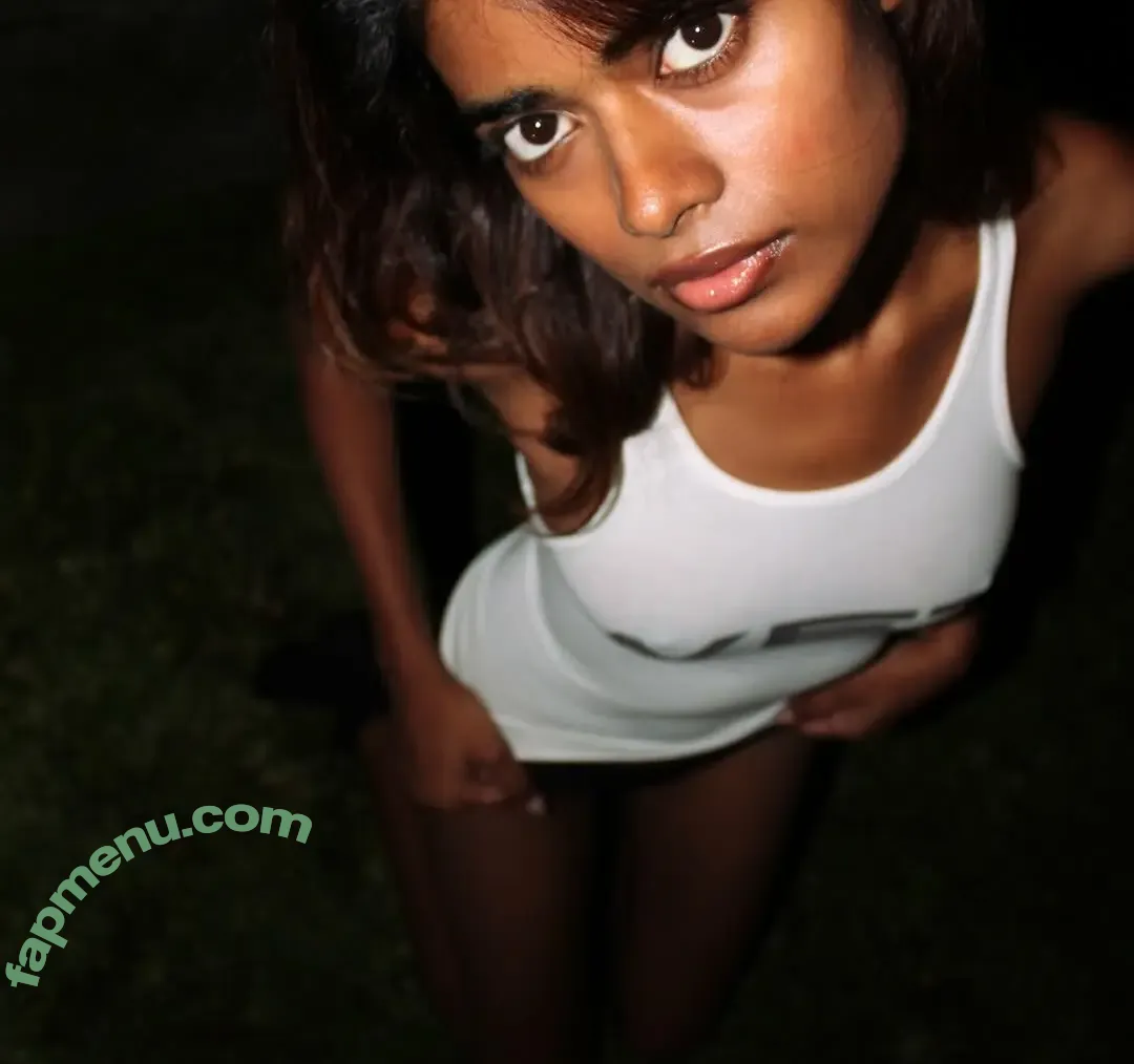 Wallywestswife nude photo #0045 (e1602_4)