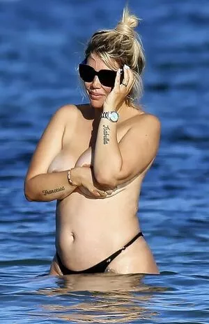 Wanda Nara / Icardi / wanda_nara nude photo #0260