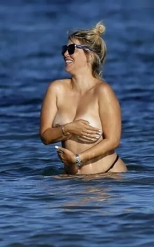 Wanda Nara / Icardi / wanda_nara nude photo #0736