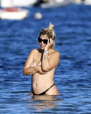 Wanda Nara / Icardi / wanda_nara nude photo #0749