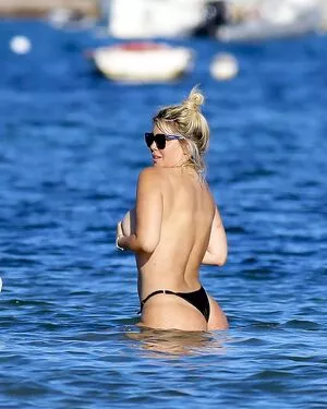 Wanda Nara / Icardi / wanda_nara nude photo #0753