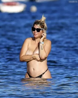 Wanda Nara / Icardi / wanda_nara nude photo #0769