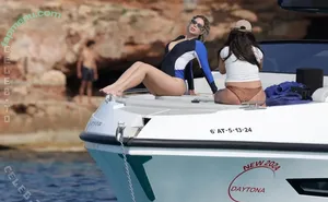 Wanda Nara / wanda_nara nude photo #1298