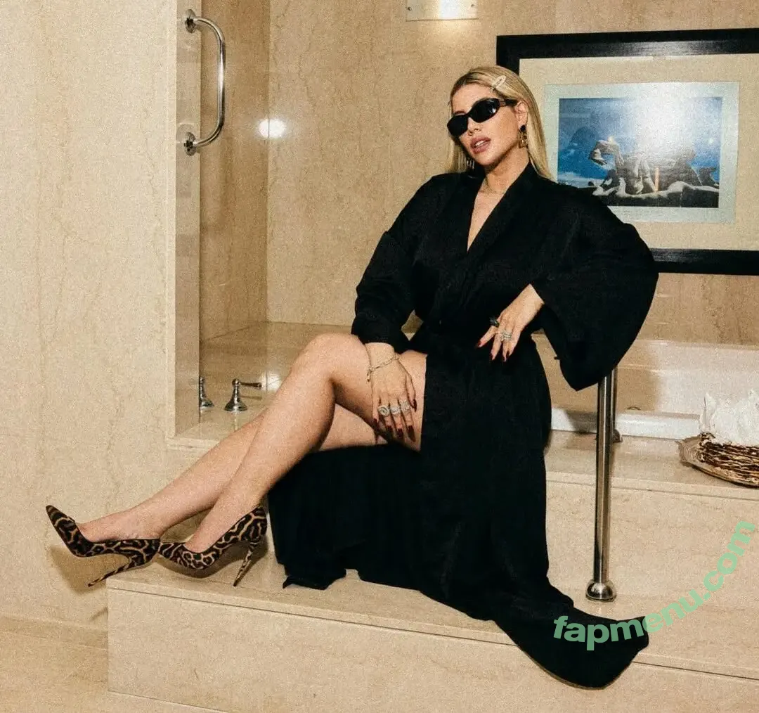 Wanda Nara nude photo #1268 (Icardi / badbitchwan / wanda_nara)