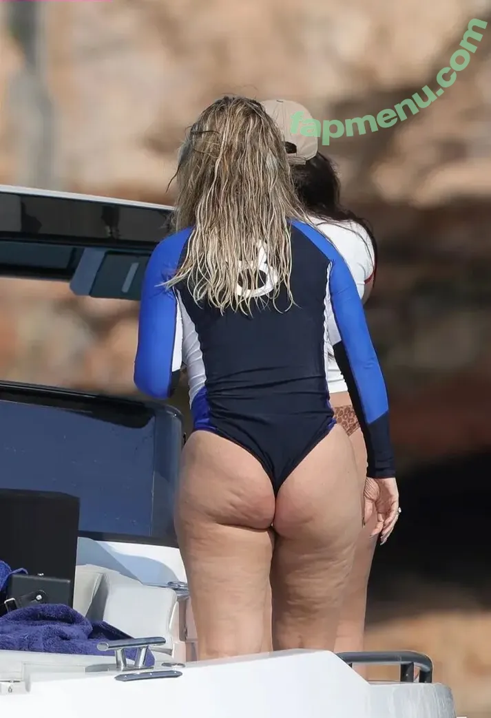 Wanda Nara nude photo #1273 (Icardi / badbitchwan / wanda_nara)