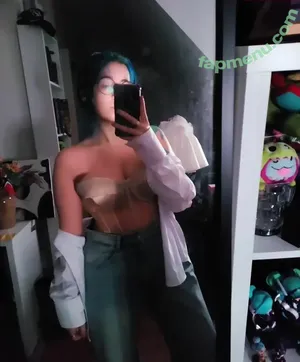 Wandakunpls nude photo #0030