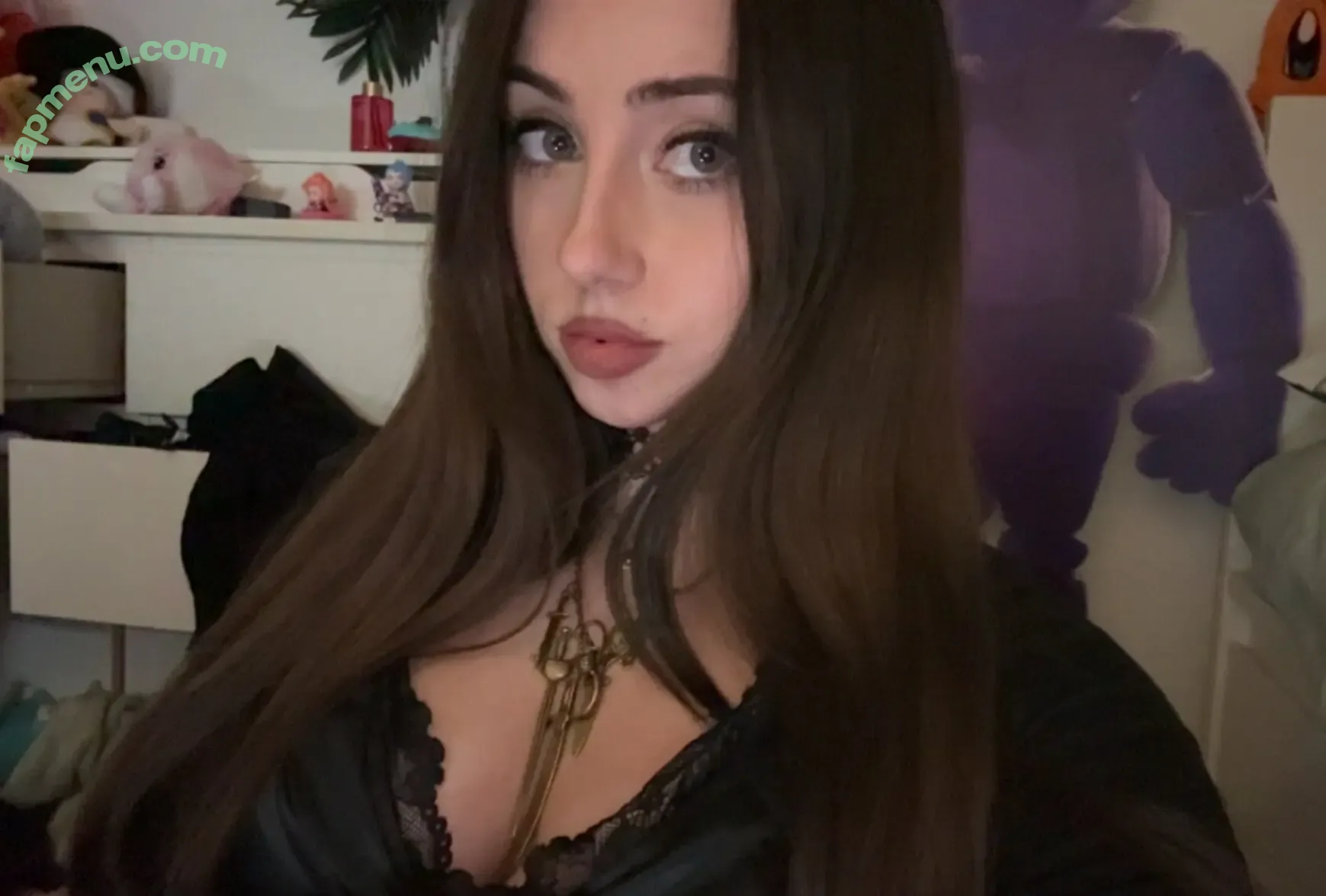 WandaWillow nude photo #0010 (Cloelous / WandaWilllow / xcloelous)