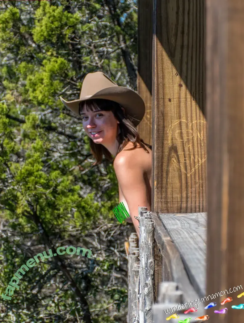 wanderingcinnamon nude photo #0014 (wanderingcinnamon)