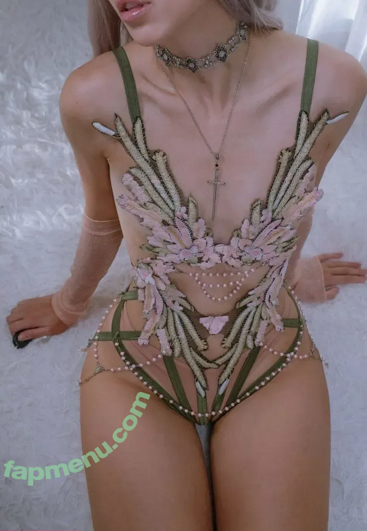 Wanderlustluca nude photo #0457 (Wanderlustluca)