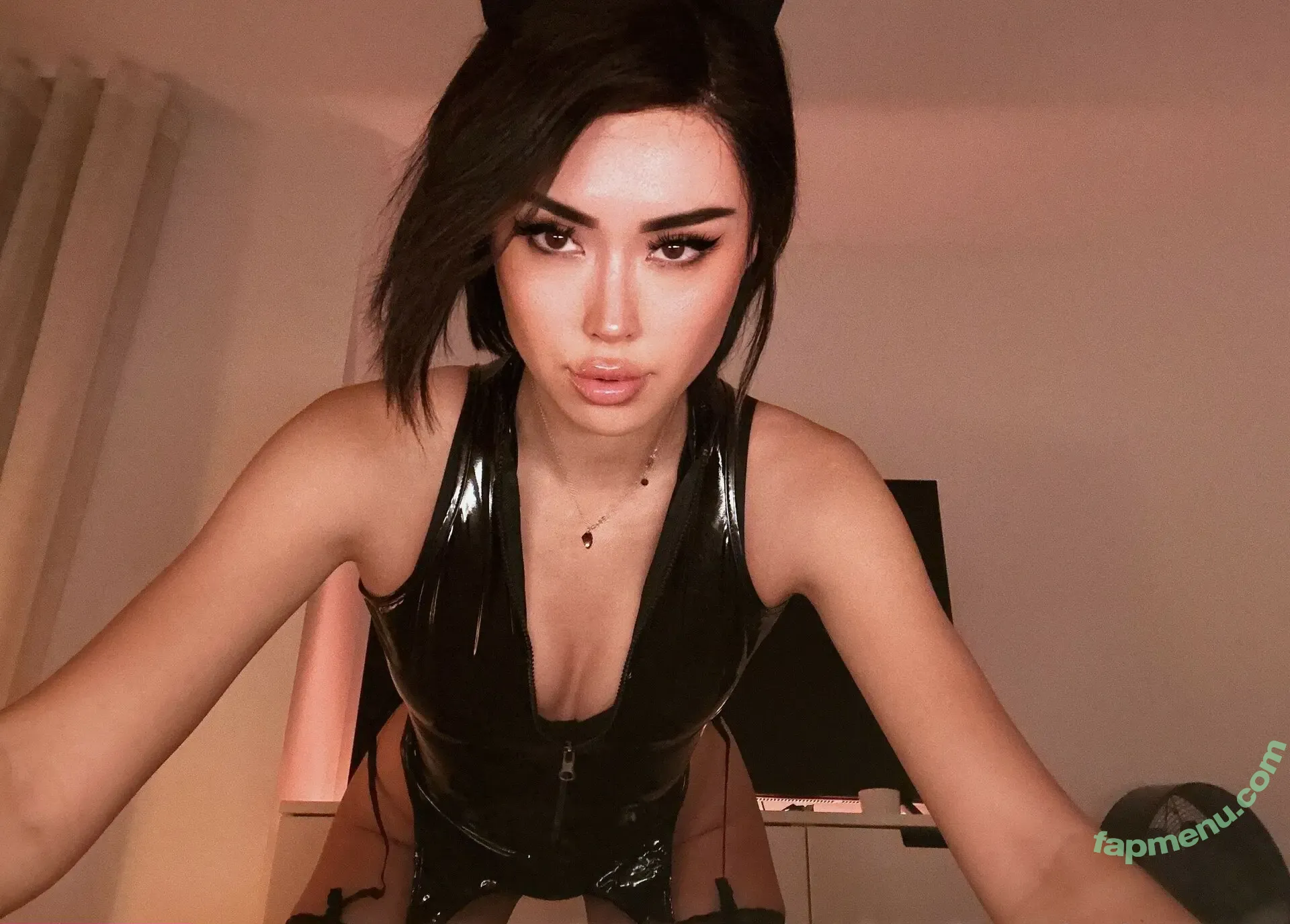 Wanderlustluca nude photo #0557 (Wanderlustluca)