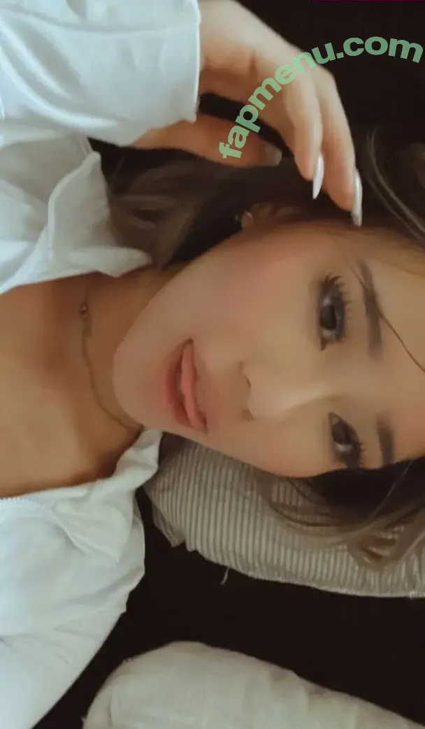 wang_january nude photo #0001 (wang_january)