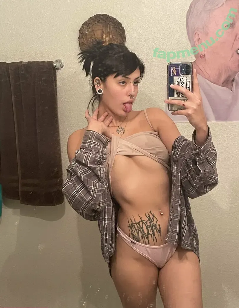 warrology nude photo #0016 (warrology)