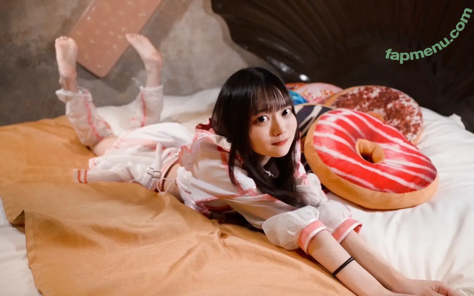 wataame_IDOL nude photo #0047 (idol.watame / watasi_cha)