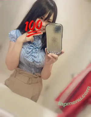 WatashihaOmochi / watashi.omochi nude photo #0006