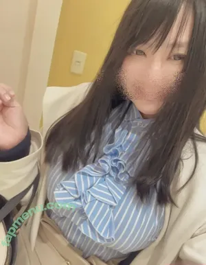 WatashihaOmochi / watashi.omochi nude photo #0013