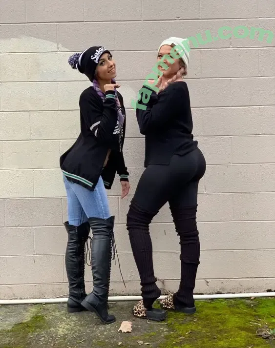 WatchGirlsPlay nude photo #0020 (girlsplay)