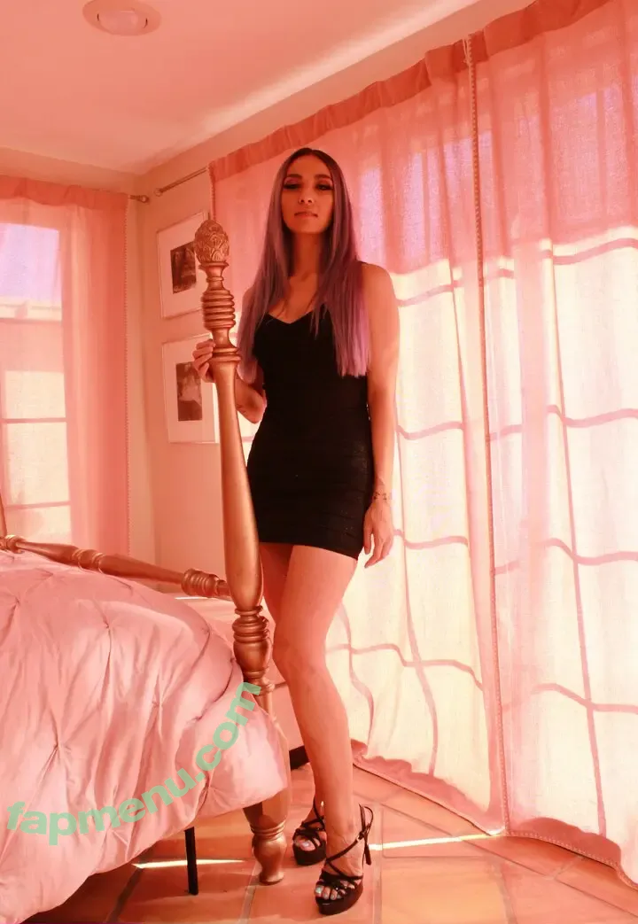 WatchGirlsPlay nude photo #0029 (girlsplay)