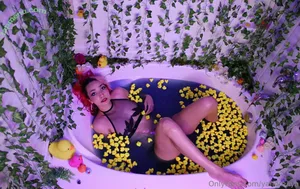 WatchGirlsPlay / girlsplay nude photo #0020