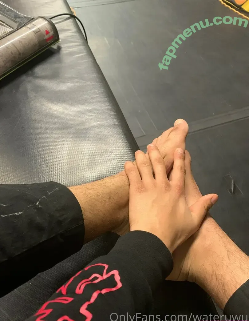 wateruwu nude photo #0007 (vampst4rr)