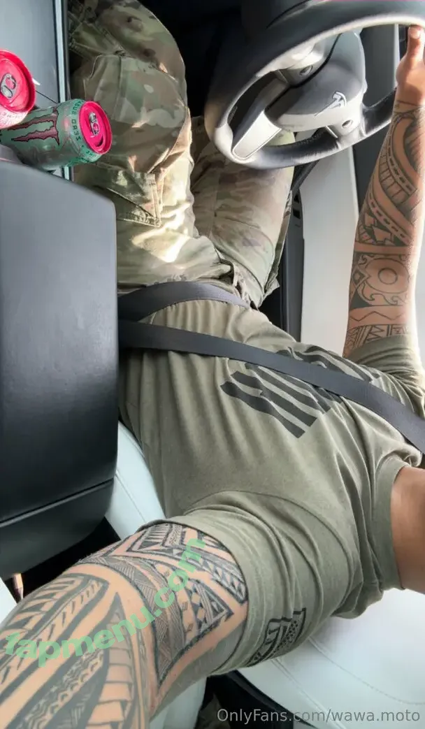 wawa.moto nude photo #0011 (wawa.moto.r1)