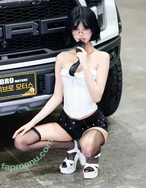 we8136 / suri_s2_ / 최솜이 nude photo #0093