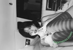 we8136 / suri_s2_ / 최솜이 nude photo #0173