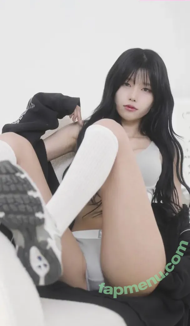 we8136 nude photo #0126 (suri_s2_ / 최솜이)