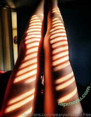 wearywitchlingfree / seasonal_witch nude photo #0017