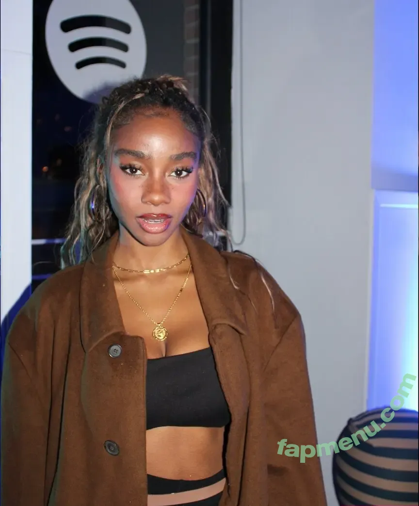 Webeecca / nude photo #0069 (Blackgapprincess / webeecca)