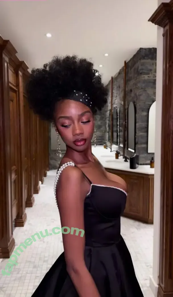 Webeecca / nude photo #0113 (Blackgapprincess / webeecca)