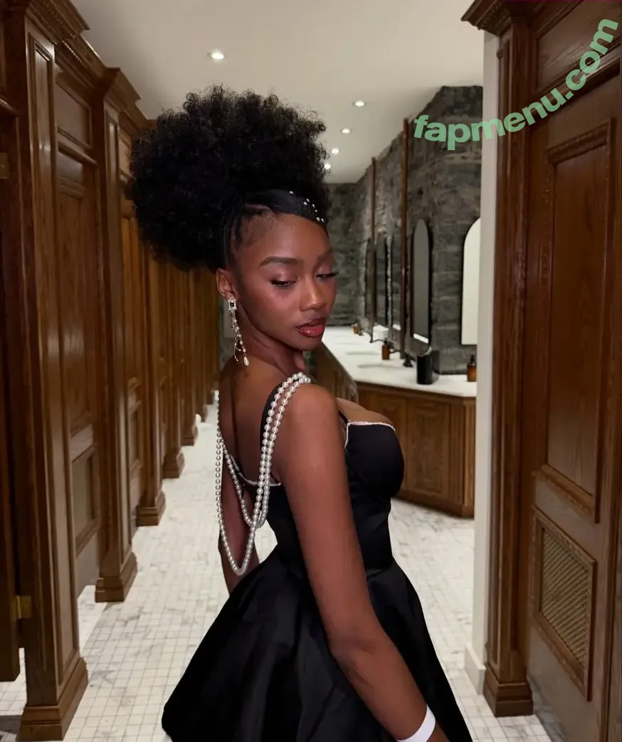 Webeecca / nude photo #0117 (Blackgapprincess / webeecca)