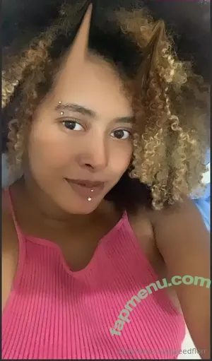 weedflorr / Bri / obitouchihw nude photo #0009