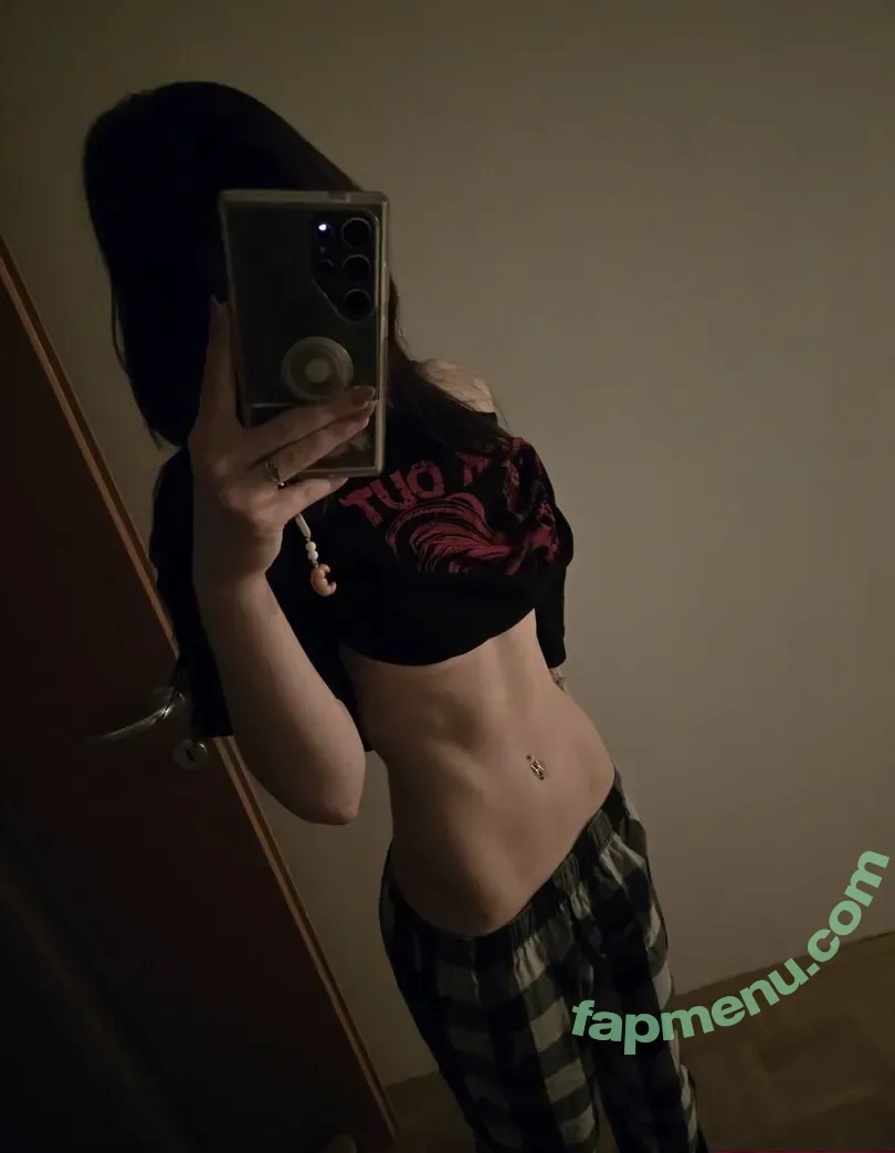 weeniestwee nude photo #0015 (deetofficial)