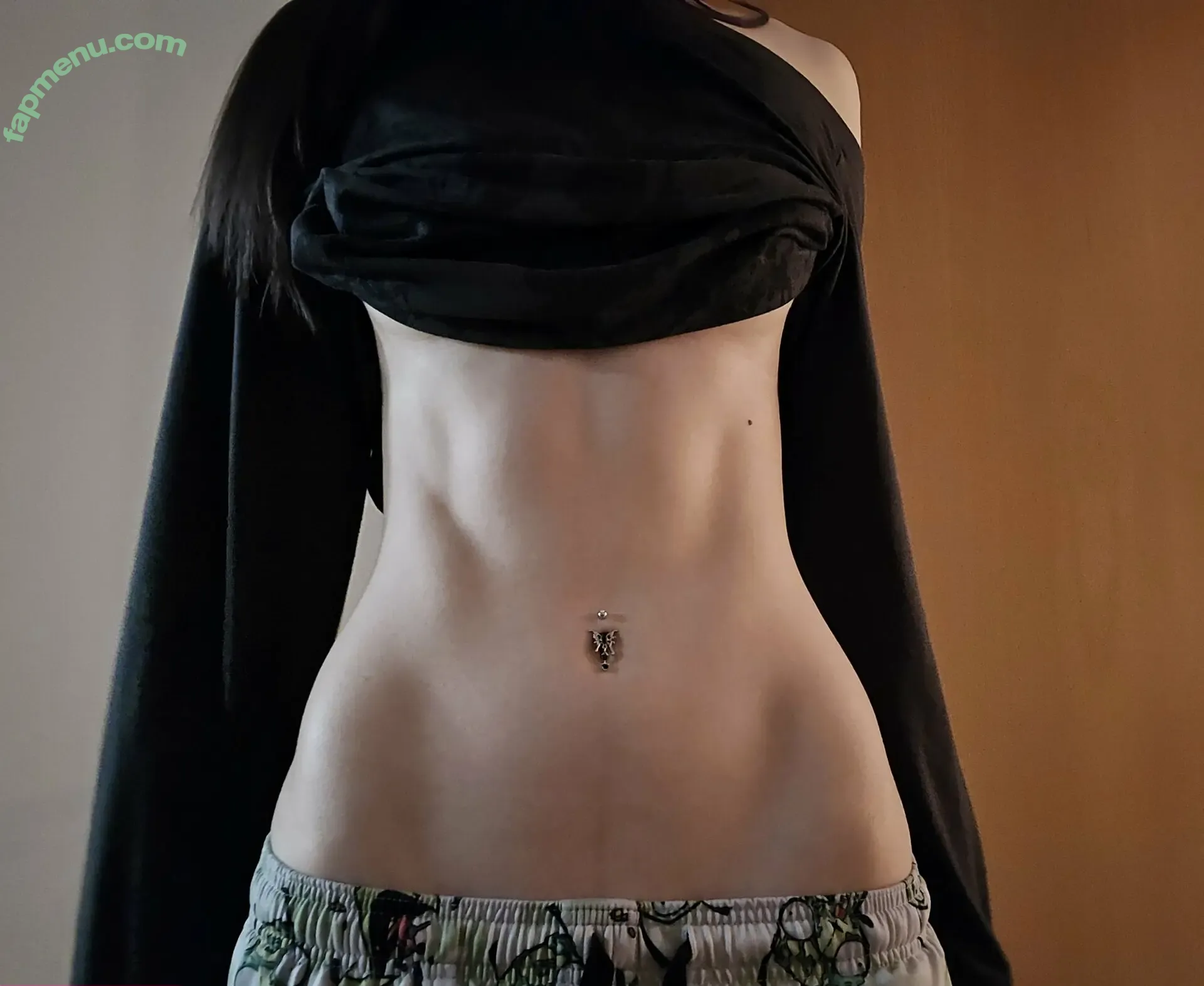 weeniestwee nude photo #0018 (deetofficial)