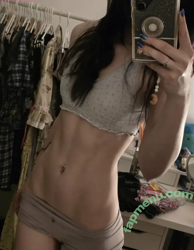 weeniestwee nude photo #0054 (deetofficial)