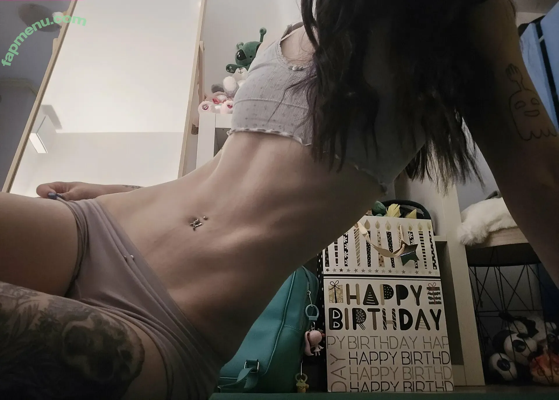 weeniestwee nude photo #0056 (deetofficial)